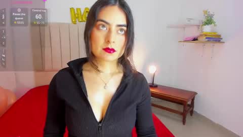 Sashaa online show from 10-14-25, 11:44