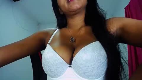 Snapshot of sashabreck1 chatting on 01-07-25, 03:57 sashabreck1 online show from 01-07-25, 03:57