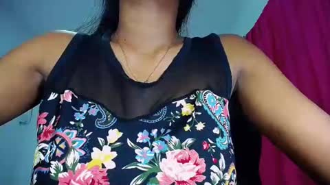 Snapshot of sashabreck1 chatting on 01-15-25, 04:36 sashabreck1 online show from 01-15-25, 04:36