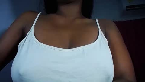 Snapshot of sashabreck1 chatting on 12-14-25, 08:35 sashabreck1 online show from 12-14-25, 08:35