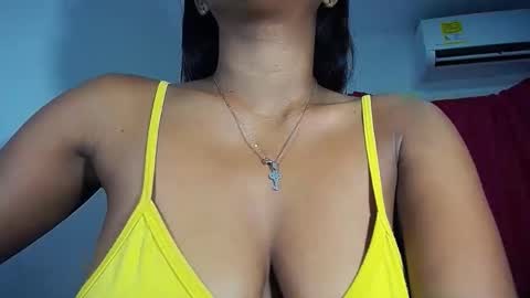 Snapshot of sashabreck1 chatting on 01-16-26, 03:32 sashabreck1 online show from 01-16-26, 03:32