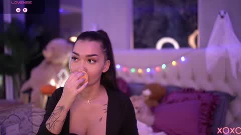 Dennise online show from 10-30-25, 07:58