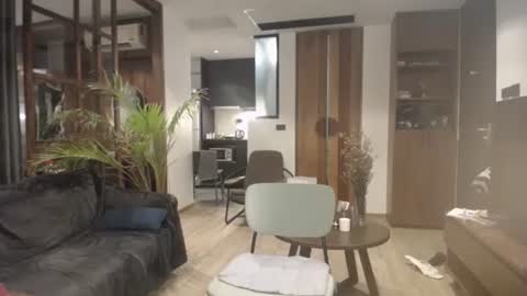 Sasha online show from 12-12-24, 12:22