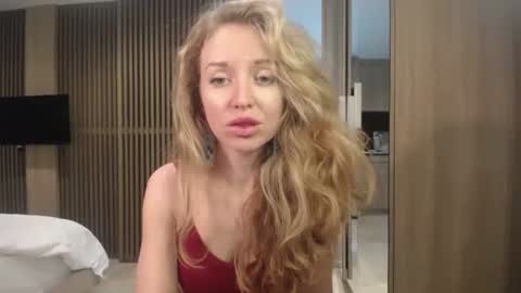 Sasha online show from 10-25-25, 08:00