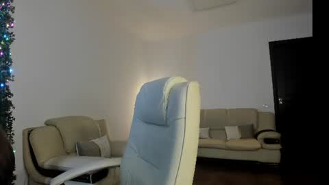 Lilou and Sasha online show from 07-02-26, 03:06