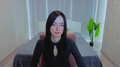 Snapshot of sashavibe chatting on 03-18-26, 10:40 Sasha online show from 03-18-26, 10:40