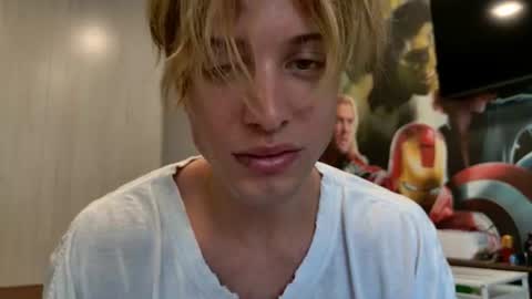 Sasha --  online show from 06-21-26, 07:22