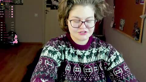 .Alexandra online show from 01-05-25, 01:03