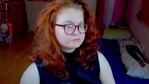 Snapshot of sashy_way chatting on 07-16-26, 10:27 .Alexandra online show from 07-16-26, 10:27