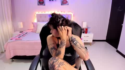 saskia_vellour online show from 03-14-26, 12:21