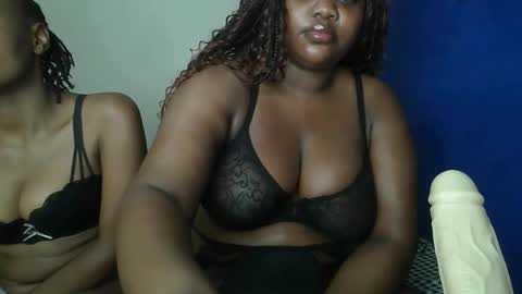 sassie_bee online show from 09-29-25, 10:47