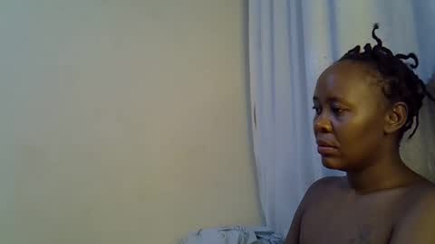 sassy_bella online show from 12-21-25, 03:19