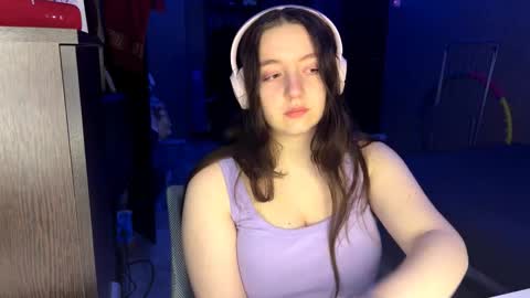 Marmulka or Mary online show from 12-15-25, 06:12