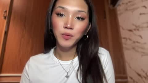 Snapshot of sassy_yourgirlxxxx chatting on 05-05-26, 01:13 Sassygirl online show from 05-05-26, 01:13