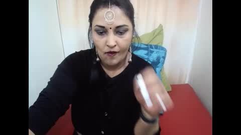 sassyindian00 online show from 10-20-25, 07:14
