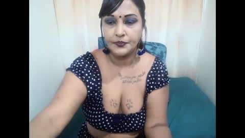 sassyindian00 online show from 10-25-25, 03:51
