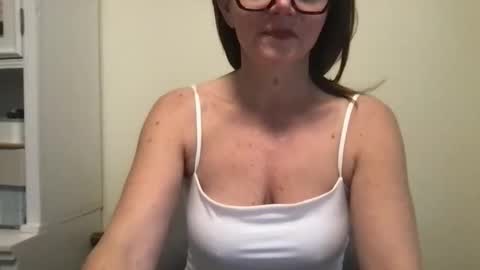 Snapshot of sassynsweetmilf chatting on 02-22-26, 01:20 sassynsweetmilf online show from 02-22-26, 01:20