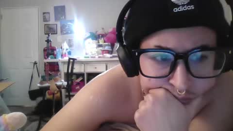 Snapshot of sassypandaxxx chatting on 01-07-25, 03:14 koolkat online show from 01-07-25, 03:14