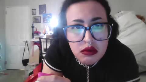 Snapshot of sassypandaxxx chatting on 02-24-25, 02:19 koolkat online show from 02-24-25, 02:19