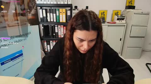 Snapshot of sassytiff chatting on 01-27-25, 12:16 sassytiff online show from 01-27-25, 12:16