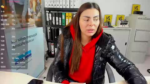 Snapshot of sassytiff chatting on 02-13-25, 12:11 sassytiff online show from 02-13-25, 12:11