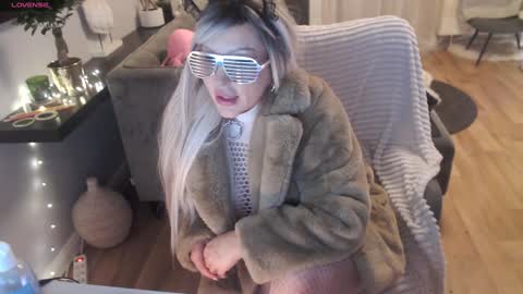 Snapshot of sastina chatting on 01-01-25, 05:33 sastina online show from 01-01-25, 05:33