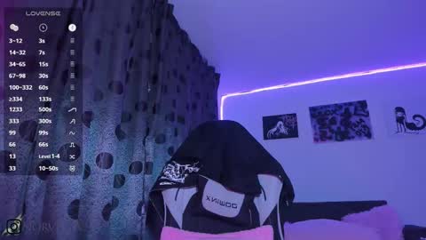 Snapshot of satanbabee_ chatting on 11-05-25, 11:16 im expecting 300 thumbs up on my altar online show from 11-05-25, 11:16