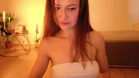 Snapshot of satin_sin chatting on 07-22-26, 06:54 Lori online show from 07-22-26, 06:54