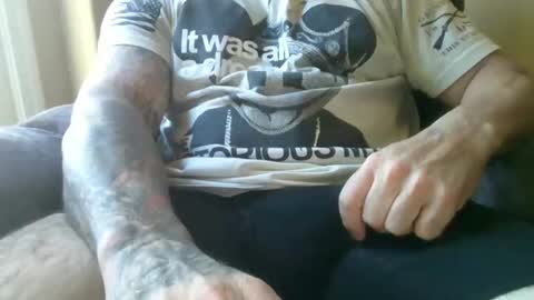 satinpantys online show from 11-09-25, 05:55