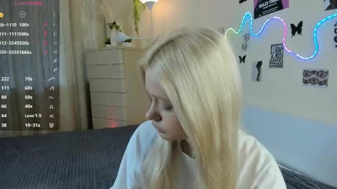 satinpresence online show from 05-26-26, 05:03