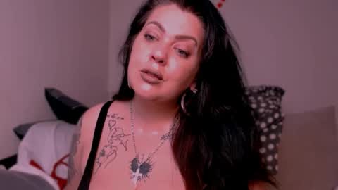 Snapshot of satisfymypussy chatting on 02-23-25, 05:50 Alina online show from 02-23-25, 05:50