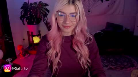 Snapshot of satomimori chatting on 10-13-25, 02:44 im Jessi Independet Model online show from 10-13-25, 02:44