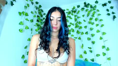 Snapshot of saturno_stone chatting on 12-06-24, 05:09 Saturnooo online show from 12-06-24, 05:09