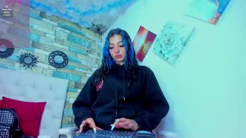 Snapshot of saturno_stone chatting on 10-07-25, 05:59 Saturnooo online show from 10-07-25, 05:59
