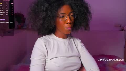 Snapshot of saturno_vibes chatting on 10-24-25, 09:28 saturno_vibes online show from 10-24-25, 09:28