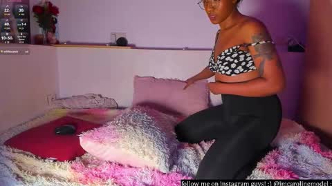 Snapshot of saturno_vibes chatting on 11-12-25, 09:53 saturno_vibes online show from 11-12-25, 09:53