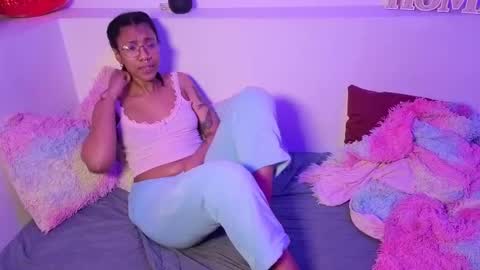 Snapshot of saturno_vibes chatting on 02-19-26, 07:59 saturno_vibes online show from 02-19-26, 07:59