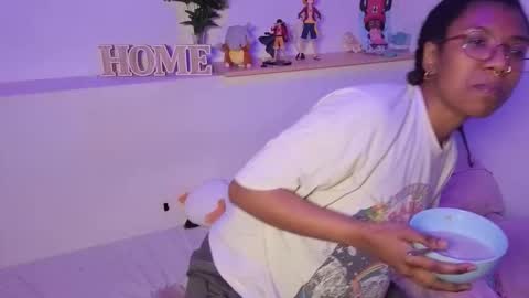 Snapshot of saturno_vibes chatting on 02-25-26, 08:46 saturno_vibes online show from 02-25-26, 08:46