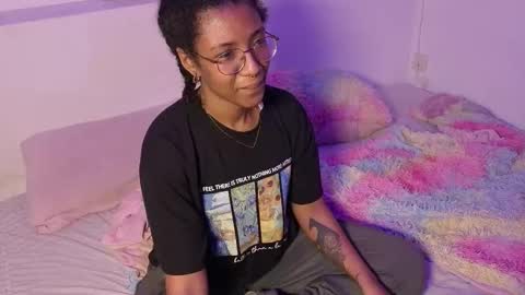 Snapshot of saturno_vibes chatting on 02-26-26, 09:30 saturno_vibes online show from 02-26-26, 09:30