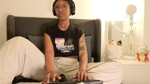 saturno_vibes online show from 05-07-26, 05:24
