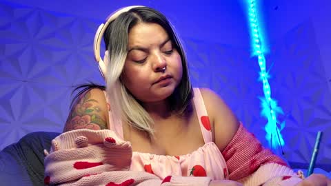 Gina George online show from 12-03-24, 01:19