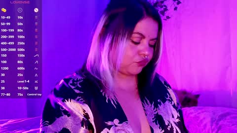 Gina George online show from 12-12-24, 12:05