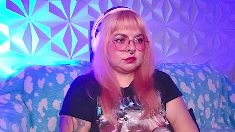 Gina George online show from 03-28-26, 09:47