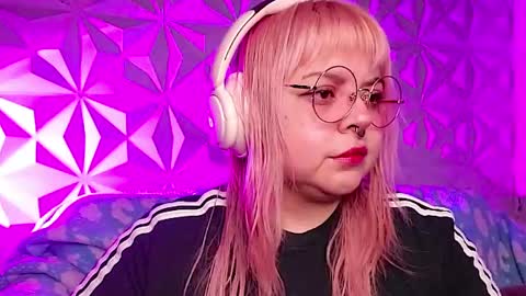 Gina George online show from 04-16-26, 11:07