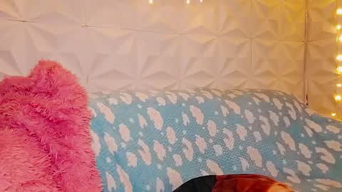 Snapshot of satyn_doll chatting on 06-25-26, 11:20 Gina George online show from 06-25-26, 11:20