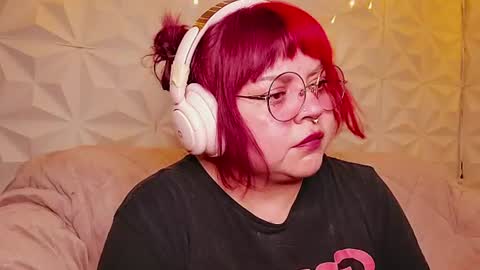 Snapshot of satyn_doll chatting on 07-15-26, 12:49 Gina George online show from 07-15-26, 12:49