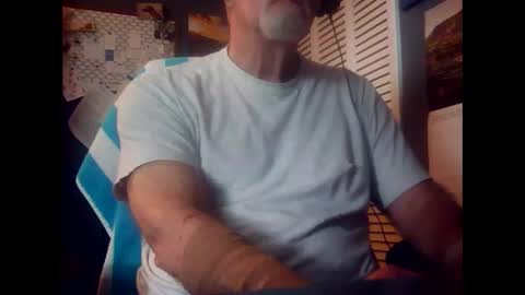 Snapshot of satyr64 chatting on 02-16-26, 03:30 satyr64 online show from 02-16-26, 03:30