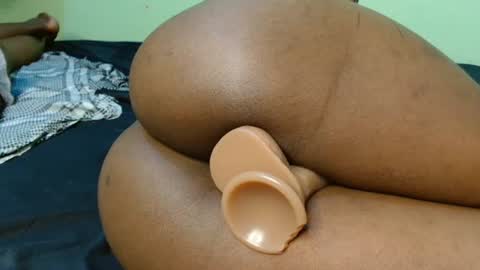 Snapshot of sauce_pety chatting on 06-18-26, 05:51 pety online show from 06-18-26, 05:51