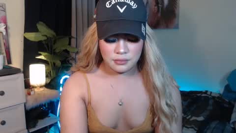 Snapshot of saucey_rhed chatting on 02-10-25, 08:20 RHED online show from 02-10-25, 08:20