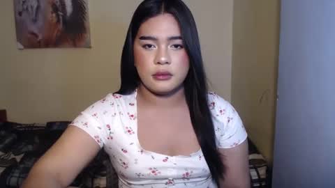 Snapshot of saucey_rhed chatting on 03-10-25, 10:45 RHED online show from 03-10-25, 10:45